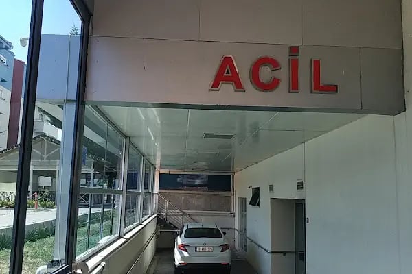 Özel Nev Balıkesir Hastanesi Otoparkı - Resim 6