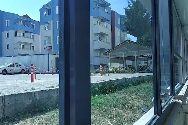 Özel Nev Balıkesir Hastanesi Otoparkı - Resim 3