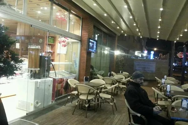 Palet Pastane &amp; Bistro Şana\Kaşüstü - Resim 9