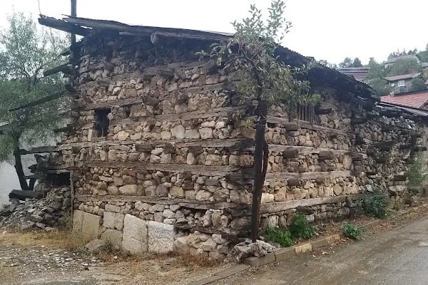 Seyit Girgin Meydanı - Resim 10