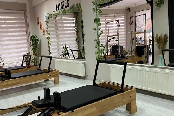 Çağlar Pilates Studıo - Resim 15