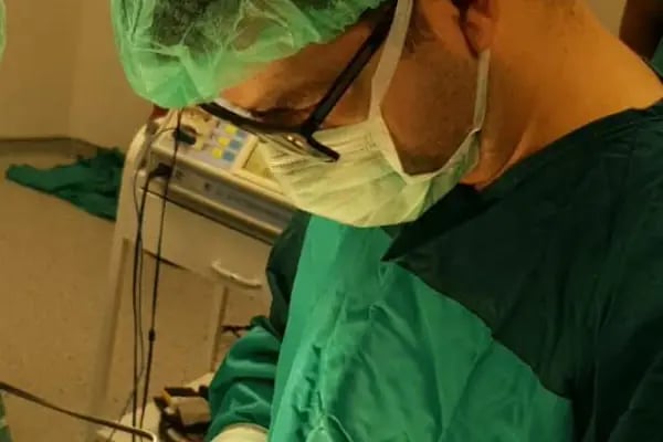 Op. Dr. Okay Pırtı - Resim 2