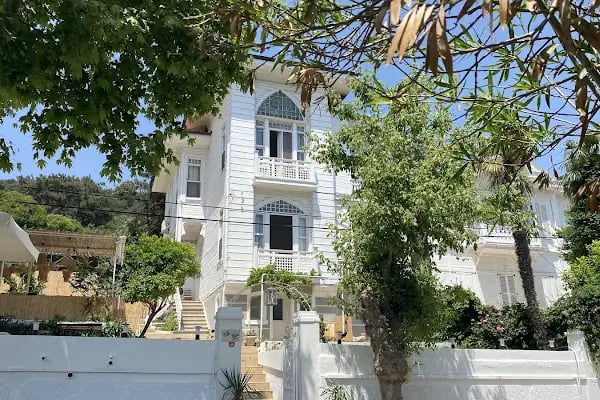 Ikigai Hotel Villa Rıfat Büyükada - Resim 4