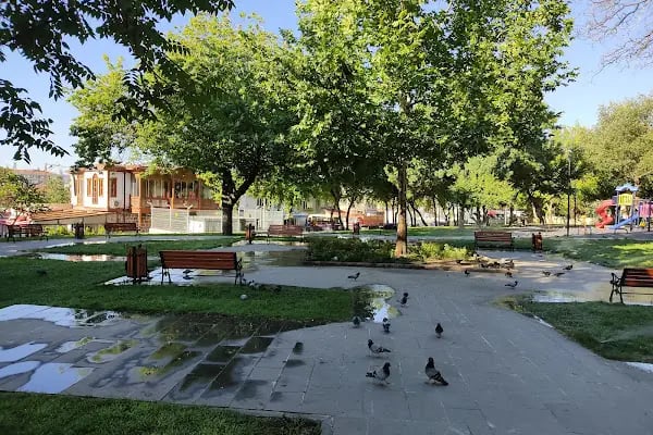 Ulucanlar Çocuk Parkı - Resim 1