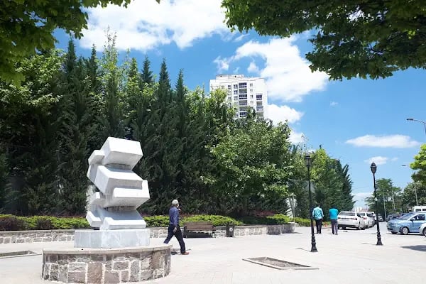 Ulucanlar Çocuk Parkı - Resim 7