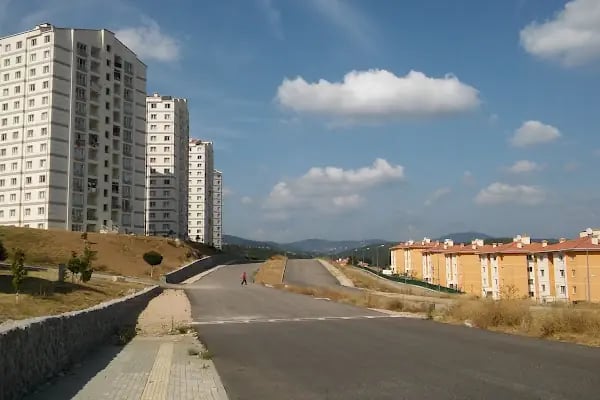 H&amp;M RESIDENCE - Resim 3