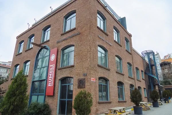 İstanbul Rumeli Üniversitesi Haliç Uygulama ve Araştırma Yerleşkesi - Resim 3