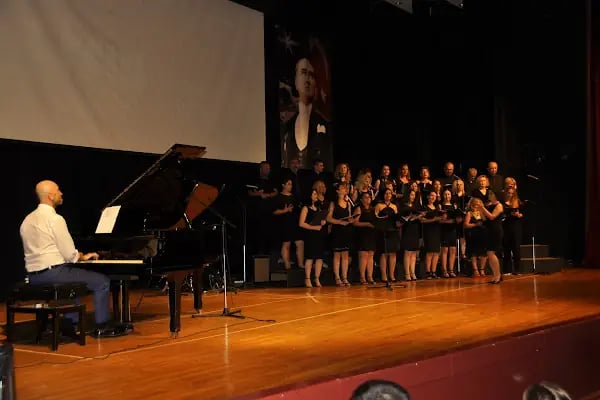 İzmir-Buca Özel Trio Sanat Kursu - Resim 15
