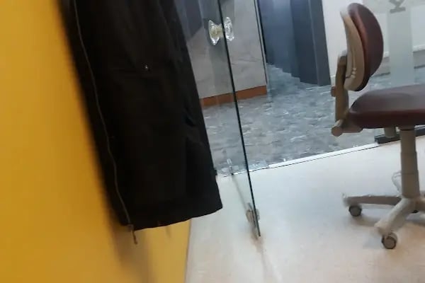 Özel Rana Altınışık Ağız ve Diş Sağlığı Polikliniği - Resim 10