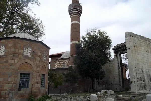 Osman Fazıl Paşa Türbesi - Resim 7