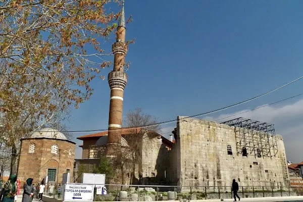 Osman Fazıl Paşa Türbesi - Resim 4