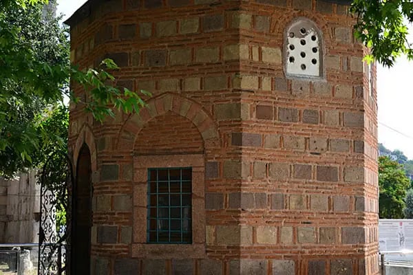 Osman Fazıl Paşa Türbesi - Resim 20