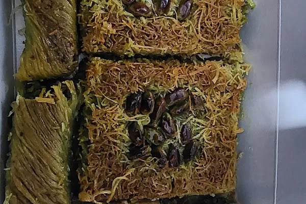 Gazibey Baklava Hendek - Resim 4
