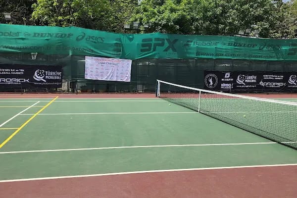 İstanbul Tenis Eğitim Spor Kulübü - Resim 2
