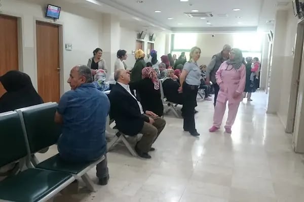 Mehmet Akif Ersoy Göğüs Kalp ve Damar Cerrahisi Eğitim ve Araştırma Hastanesi Küçükçekmece Semt Polikliniği - Resim 17