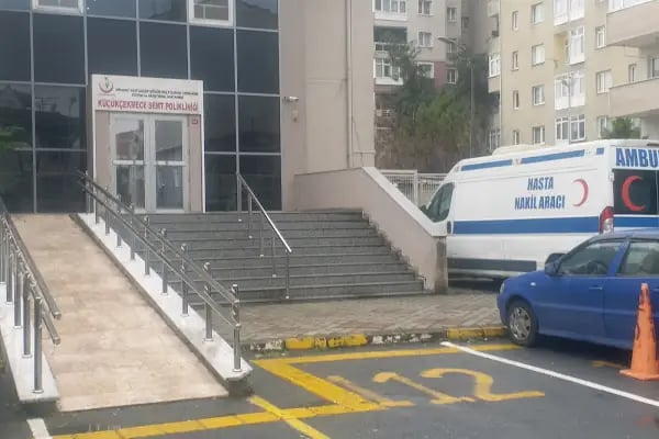 Mehmet Akif Ersoy Göğüs Kalp ve Damar Cerrahisi Eğitim ve Araştırma Hastanesi Küçükçekmece Semt Polikliniği - Resim 10