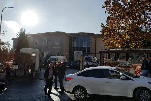 Mehmet Akif Ersoy Göğüs Kalp ve Damar Cerrahisi Eğitim ve Araştırma Hastanesi Küçükçekmece Semt Polikliniği - Resim 13