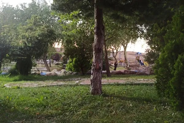 Bağlum Belediyesi Harikalar Diyarı Çocuk Parkı - Resim 1