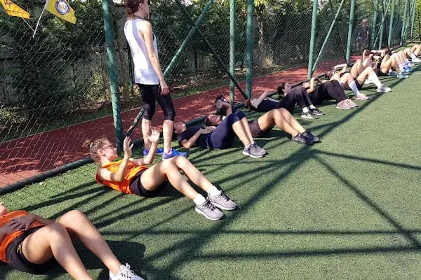 ALİ PEÇEN SPORTİF Voleybol ve Basketbol Okulu, Üst Göztepe-Esatpaşa Şubesi - Resim 10