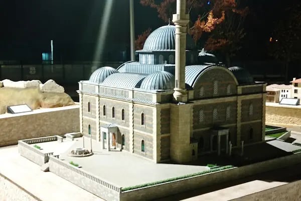 Umut Karaoğlanoğlu Ormanı - Resim 16