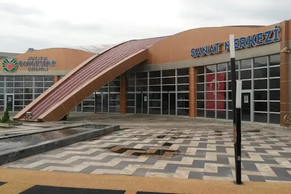 Malatya Büyükşehir Belediyesi Sanat Merkezi - Resim 18