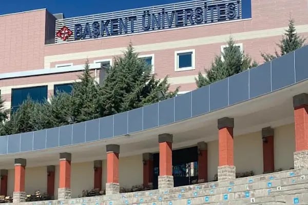 Başkent Üniversitesi - Resim 11