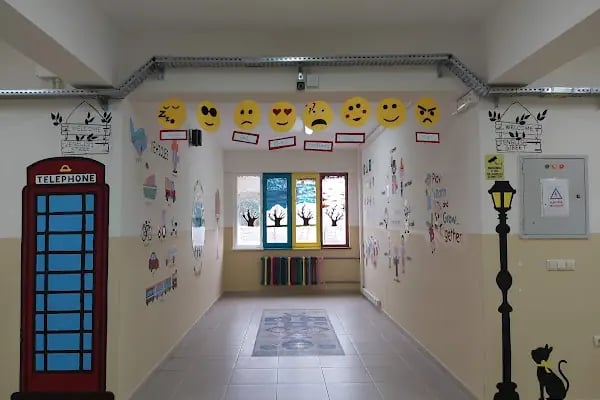 Şule Yüksel Şenler Kız Anadolu İmam Hatip Lisesi - Resim 18