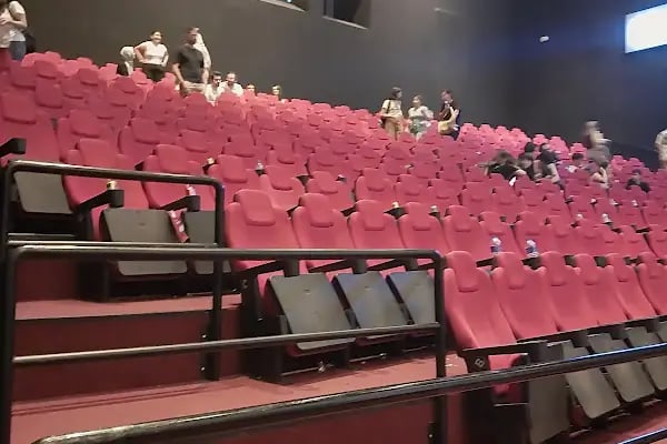 IMAX Sinema Salonu - Resim 1