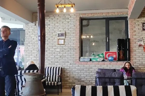 The Pub &amp; Sports Bar Bursa - Resim 11
