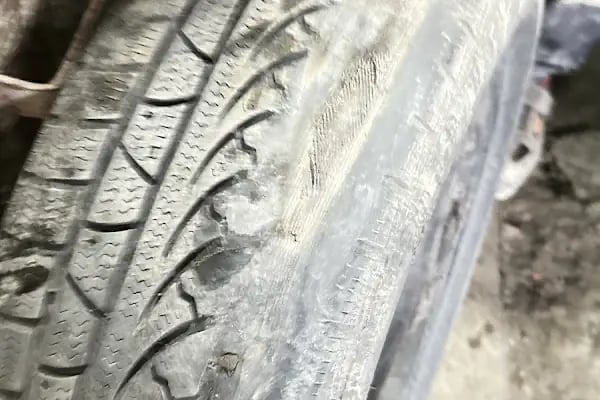 Saflas Lastikçi en yakın lastikçi oto lastik Arnavutköy lastikçi hadimköy lastikçi Çatalca yol yardım SAFFLAS Shynomontazh - Resim 20