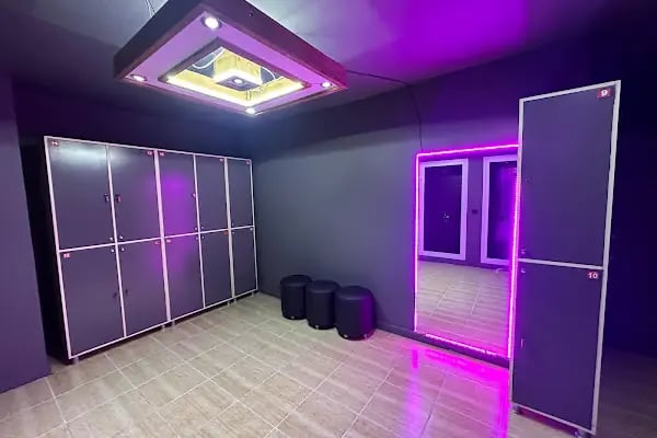 STRONG GYM HAYAL PARK - Resim 9