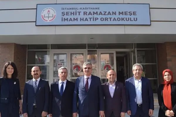 Şehit Ramazan Sarıkaya Kız Anadolu İmam Hatip Lisesi - Resim 4