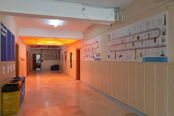 Şehit Ramazan Sarıkaya Kız Anadolu İmam Hatip Lisesi - Resim 3