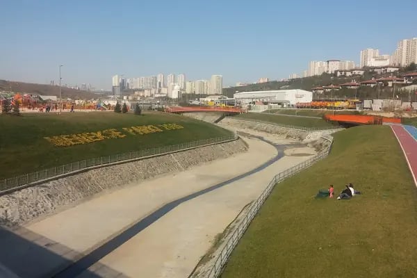 İBB Menekşe Deresi Parkı - Resim 5