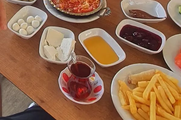 Kaya Cafe - Resim 13