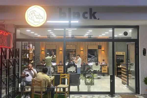 Avcılar Erkek Kuaförü Salon Black - Resim 3