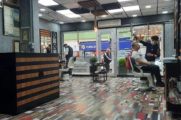 Avcılar Erkek Kuaförü Salon Black - Resim 4