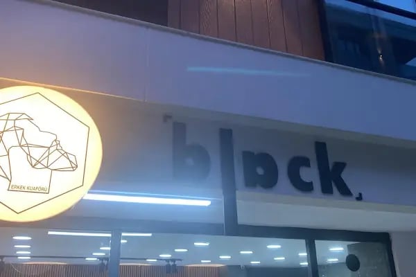 Avcılar Erkek Kuaförü Salon Black - Resim 11