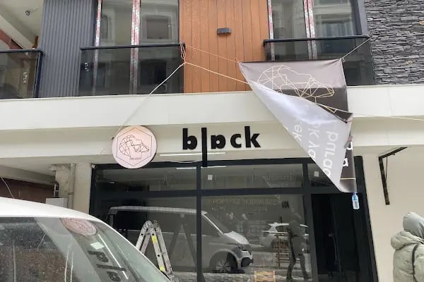 Avcılar Erkek Kuaförü Salon Black - Resim 17