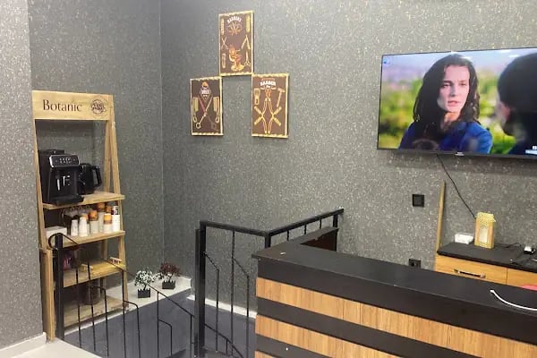 Avcılar Erkek Kuaförü Salon Black - Resim 8