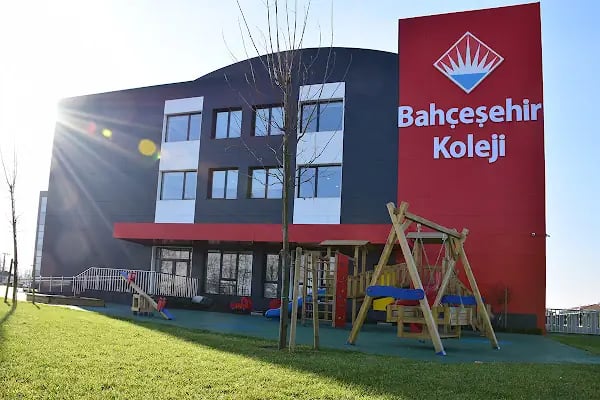 Sakarya Bahçeşehir Koleji - Resim 13