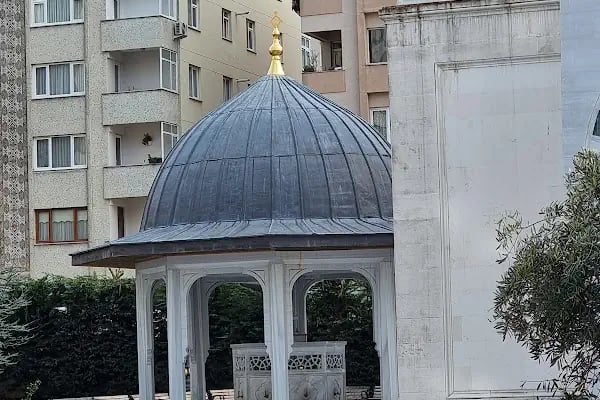 İÇERENKÖY SULTAN ALPARSLAN CAMİİ - Resim 4