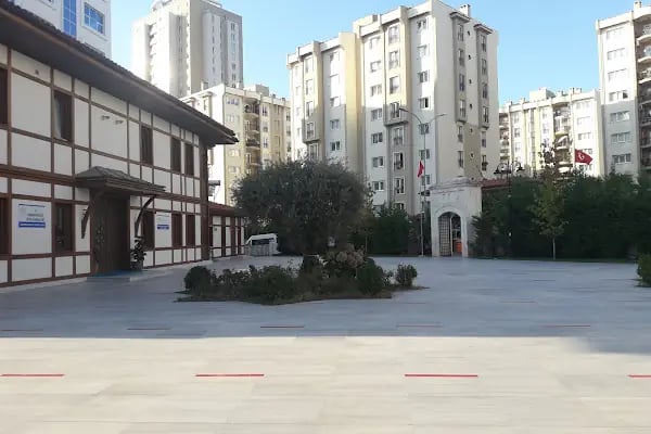 İÇERENKÖY SULTAN ALPARSLAN CAMİİ - Resim 5