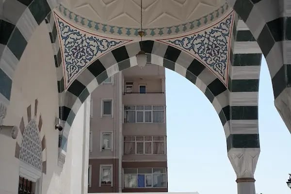İÇERENKÖY SULTAN ALPARSLAN CAMİİ - Resim 8