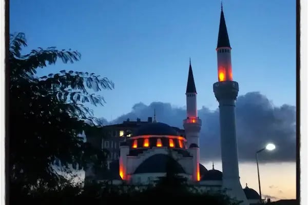 İÇERENKÖY SULTAN ALPARSLAN CAMİİ - Resim 14