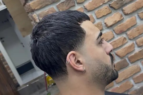 Hair Doctor Onur Topova Berber Güzellik Merkezi - Resim 10