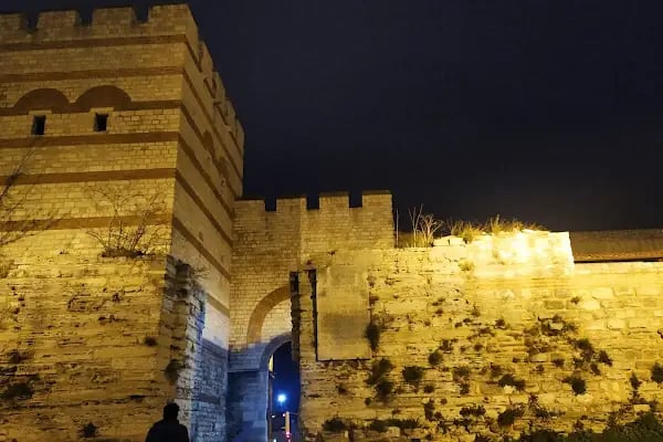S. Nigoğayos Ermeni Kilisesi - Resim 5