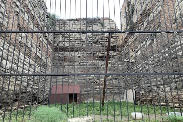 S. Nigoğayos Ermeni Kilisesi - Resim 11
