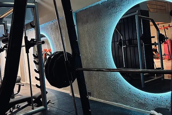 Adonis Fitness Bahçelievler - Resim 17