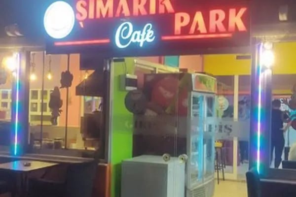 Şımarık Park Cafe : Buca Çocuk Oyun Alanı - Resim 10